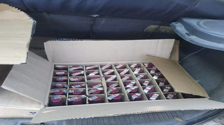 पुलिस ने पकड़ी 10 पेटी शराब, कार छोड़कर भागे तस्कर 1 Hello Uttarakhand News »