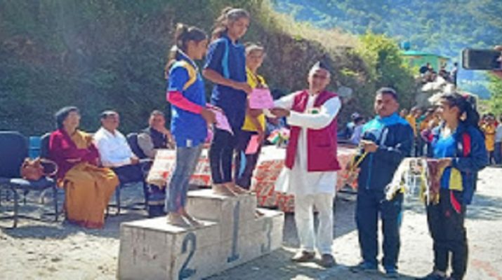 ब्लॉक स्तरीय खेलकूद प्रतियोगिता में इंटर कॉलेज थत्यूड़ रहा अव्वल 1 Hello Uttarakhand News »