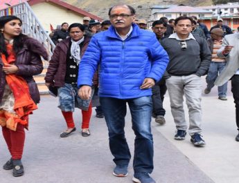 केदारनाथ के मास्टर प्लान की तर्ज पर बद्रीनाथ को भी किया जायेगा विकसित: सीएस 4 Hello Uttarakhand News »