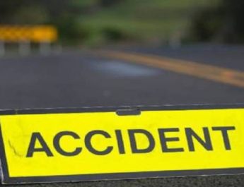 देहरादून: कार-बाइक की टक्कर, सचिवालय कर्मी की मौत, 2 घायल 2 Hello Uttarakhand News »