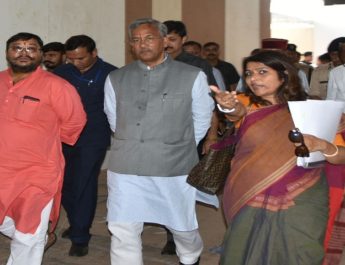 स्पोर्टस स्टेडियम में होने वाले इन्वेेस्टर समिट की तैयारियों का सीएम ने किया निरीक्षण 1 Hello Uttarakhand News »