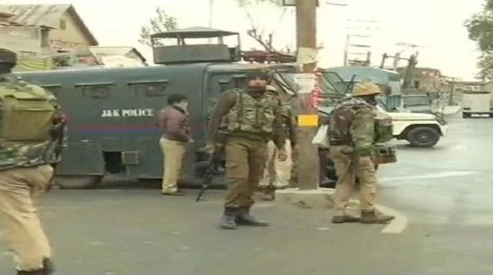 सेना ने मुठभेड़ में तीन आतंकियों को मार गिराया 1 Hello Uttarakhand News »