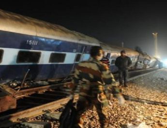 जलते रावण को देख रहे लोगों को ट्रेन ने रौंदा, 15 सेकेंड में 61” लोगों की मौत 2 Hello Uttarakhand News »