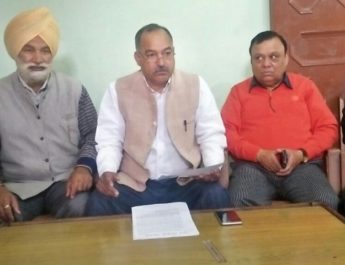 सड़कों का जीओ रद्द हो सकता है तो खनन पट्टे क्यों नहीं 2 Hello Uttarakhand News &raquo;