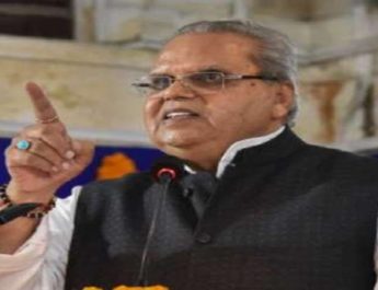 सज्जाद लोन को सीएम बनाना चाहती थी केंद्र सरकार, अगर ऐसा होता, तो लोगों से बेईमानी होती 2 Hello Uttarakhand News &raquo;