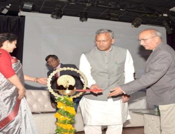 शहरों से ज्यादा गांव में निभाया जाता है सामाजिक उत्तरदायित्व: मुख्यमंत्री 4 Hello Uttarakhand News »