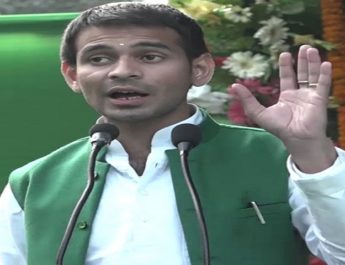 तलाक की अर्जी देने के बाद बदले-बदले नजर आए तेजप्रताप 2 Hello Uttarakhand News »