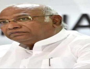 सीबीआई निदेशक के पक्ष में सुप्रीम कोर्ट पहुंचे मल्लिकार्जुन खड़गे 2 Hello Uttarakhand News »