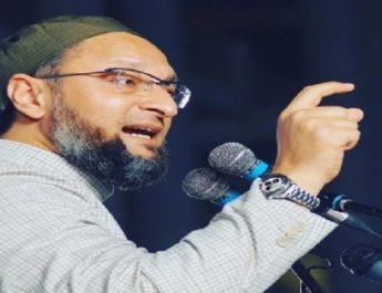 ओवैसी ने कांग्रेस-टीडीपी और अन्य दलों के गठबंधन पर बोला हमला, कहा: ये गठबंधन 2018 की ईस्ट इंडिया कंपनी है 4 Hello Uttarakhand News »