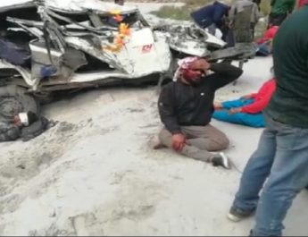 चमोली से ऋषिकेश जा रहा वाहन दुर्घटनाग्रस्त, 12 लोग घायल 2 Hello Uttarakhand News »