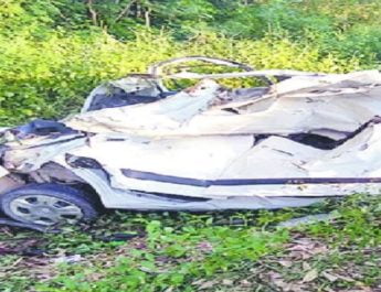 उत्तरकाशी में कार खाई में गिरी, एक की मौत, दो घायल 3 Hello Uttarakhand News »