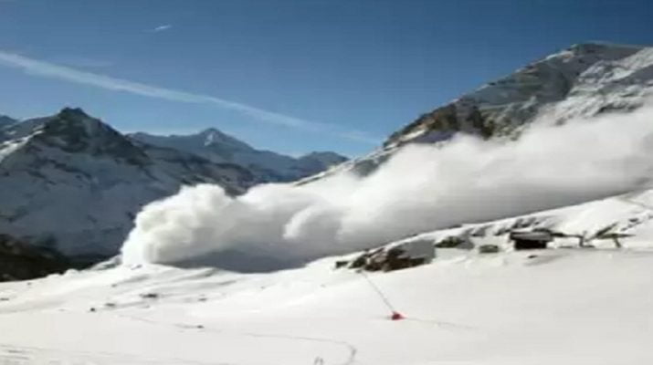 उत्तराखंड में बर्फबारी के बाद हिमस्खलन की चेतावनी 1 Hello Uttarakhand News »