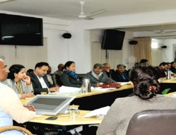 शिक्षा मंत्री अरविन्द पाण्डेय की अध्यक्षता में शिक्षा विभाग की हुई बैठक, दिए विभिन्न निर्देश 2 Hello Uttarakhand News »