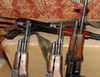 4 weapons looted from ex-minister’s residence in kashmir 2 Hello Uttarakhand News »