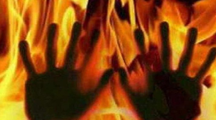 उत्तराखंड: घर में लगी आग, 86 वर्षीय बुजुर्ग की जिंदा जलकर दर्दनाक मौत 1 Hello Uttarakhand News »