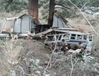 जम्मू कश्मीर: आईटीबीपी का वाहन दुर्घटनाग्रस्त, 1 जवान की मौत, 34 घायल 4 Hello Uttarakhand News »
