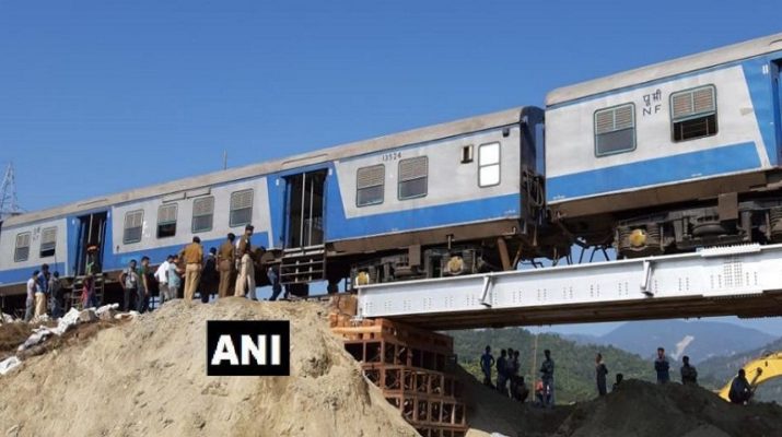 पश्चिम बंगाल के जलपाईगुड़ी में रेल हादसा 1 Hello Uttarakhand News »