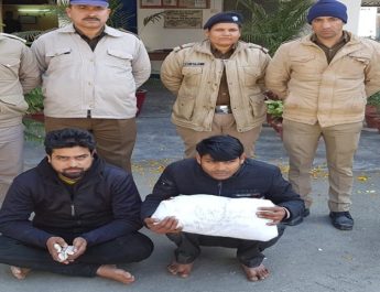 देहरादून: लाखों की अवैध हीरोइन व गांजा पत्ती के साथ दो तस्कर गिरफ्तार 3 Hello Uttarakhand News »