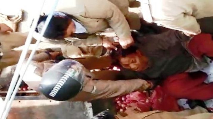 देहरादून: विवाद सुलझाने गए दारोगा का फूटा सिर, वीडियो वायरल 1 देहरादून: विवाद सुलझाने गए दारोगा का फूटा सिर, वीडियो वायरल 1 Hello Uttarakhand News »