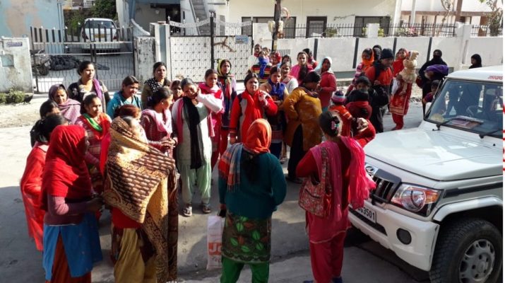 सीएम की विधानसभा में महिलाओं के मानदेय पर दमयंती रावत की कुंडली! 1 सीएम की विधानसभा में महिलाओं के मानदेय पर दमयंती रावत की कुंडली! 1 Hello Uttarakhand News »