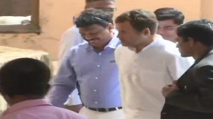 मनोहर पर्रिकर से मिले राहुल गांधी,जल्द स्वस्थ होने की कामना की 1 Hello Uttarakhand News &raquo;