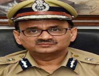 सुप्रीम कोर्ट से मोदी सरकार को झटका, आलोक वर्मा को छुट्टी पर भेजने का फैसला रद्द 3 Hello Uttarakhand News »