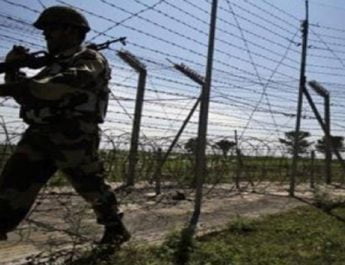 गणतंत्र दिवस पर पाकिस्तानी सैनिकों ने पुंछ में किया सीज़फायर का उल्लंघन 4 Hello Uttarakhand News »