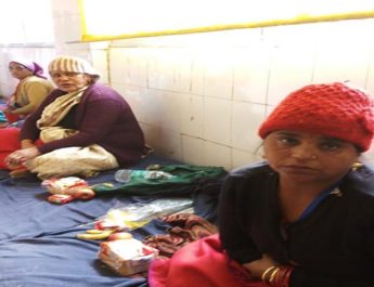 बिहार में उत्तराखंड के पर्यटकों की बस ट्रक से टकराई, दो की मौत 3 Hello Uttarakhand News »