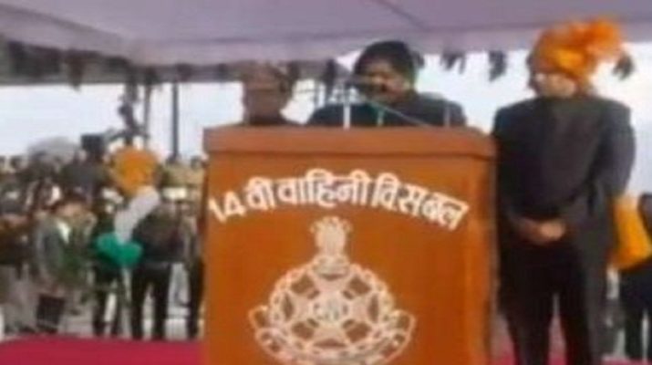 मंत्री नहीं पढ़ पाईं गणतंत्र दिवस पर लिखा संदेश, कहा: कलेक्टर साहब पढ़ेंगे 1 Hello Uttarakhand News »