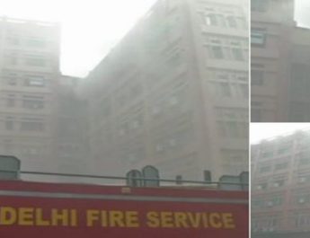 कॉम्प्लेक्स की बिल्डिंग में लगी भीषण आग, 15 फायर टेंडर मौके पर 2 Hello Uttarakhand News »