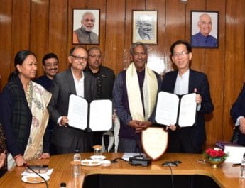 उत्तराखंड-सिंगापुर युनिवर्सिटी के तकनीकि तथा क्रियान्वयन सहयोग के लिये एमओयू पर हस्ताक्षर 3 Hello Uttarakhand News »