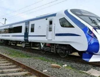 आम लोगों के लिए शुरू हुई देश की पहली 'सेमी बुलेट ट्रेन' 4 Hello Uttarakhand News »