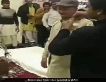 पूर्व सीएम हरीश रावत के बेटे विरेंद्र रावत पर श्रद्धांजलि सभा में उड़ाए गए नोट 4 Hello Uttarakhand News »