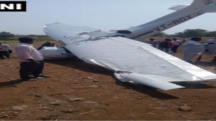 महाराष्ट्र में पुणे के इंद्रपुर के पास ट्रेनी एयरक्राफ्ट क्रैश, घायल पायलट अस्पताल में भर्ती 1 Hello Uttarakhand News »