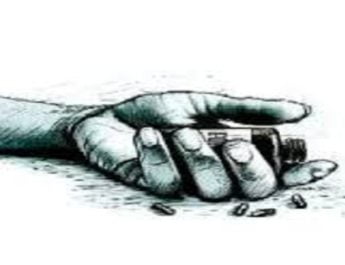 लड़की ने तहसील चौक के पास सड़क पर गटका जहर, हालत नाजुक 3 Hello Uttarakhand News »