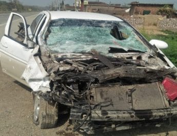 अज्ञात वाहन ने कार को मारी टक्कर, एक की मौत, दो घायल 4 Hello Uttarakhand News »