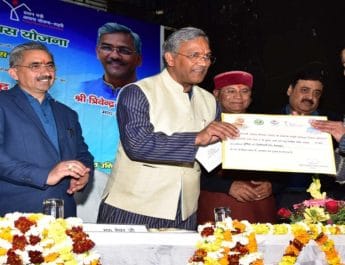 221 गरीबों को मिला आशियाना, मुख्यमंत्री ने सौंपे आवंटन पत्र 4 Hello Uttarakhand News »