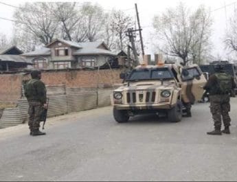 जम्मू-कश्मीर: बडगाम में अब तक 2 आतंकी ढेर, पांच जवान घायल 4 Hello Uttarakhand News »