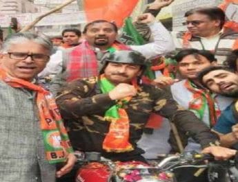 सेना की वर्दी में बाइक रैली करने पहुंचे मनोज तिवारी, विपक्ष ने लगाए गंभीर आरोप 4 Hello Uttarakhand News »