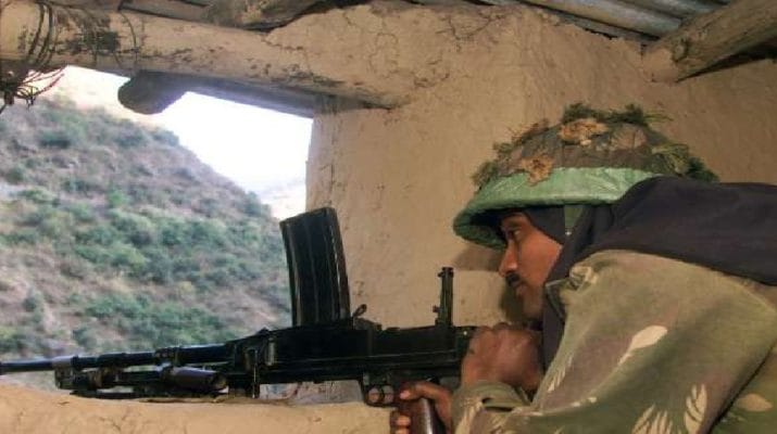 तनाव के बीच सीमा पर 400 नए बंकर बनाने का फैसला, एक माह में बनकर होंगे तैयार 1 Hello Uttarakhand News »