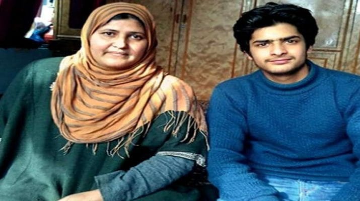 अफजल गुरु के बेटे ने कहा: भारतीय होने पर गर्व, मां ने आतंकवादी बनने से बचा लिया 1 अफजल गुरु के बेटे ने कहा: भारतीय होने पर गर्व, मां ने आतंकवादी बनने से बचा लिया 1 Hello Uttarakhand News »