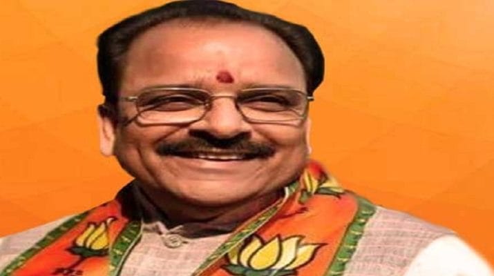 नैनीताल सांसद व भाजपा के पूर्व प्रदेश अध्यक्ष अजय भट्ट भी कोरोना संक्रमित, दिल्‍ली एम्स में भर्ती 1 Hello Uttarakhand News »