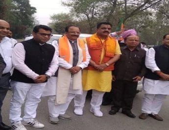 उत्तराखंड में नामांकन दाखिल करने का अंतिम दिन, इन दिग्गजों ने भरा पत्र 5 Hello Uttarakhand News »