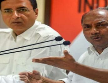 हम सेना की देशभक्ति और बलिदान को कर रहे सलाम, लेकिन मोदी सरकार कर रही राजनीति: एके एंटनी 2 Hello Uttarakhand News »