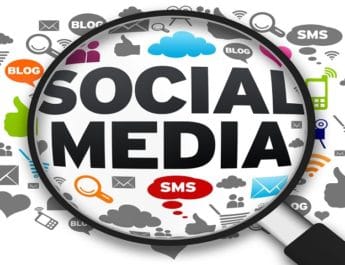 लोकसभा चुनाव: सोशल मीडिया पर भड़काऊ पोस्ट किया तो एडमिन पर होगा मुकदमा, आयोग की निगरानी 2 Hello Uttarakhand News »