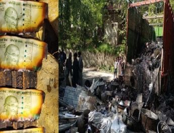 जम्मू-कश्मीर: मतदान से पहले कबाड़ के ट्रक में छिपाई नकदी में लगी आग 3 Hello Uttarakhand News »