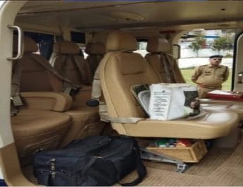 फ्लाइंग टीम ने खंगाला गृह मंत्री राजनाथ सिंह का हेलीकॉप्टर 3 Hello Uttarakhand News »