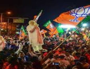 बड़ी खबर : बीजेपी को बड़ा झटका, चुनाव आयोग ने थीम सोंग पर लगाई रोक 3 Hello Uttarakhand News »