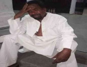 प्रत्याशी ने प्रशासन पर लगाया गड़बड़ी का आरोप, फाड़े कपड़े, जमीन पर लेटकर बहाए आंसू 2 Hello Uttarakhand News »