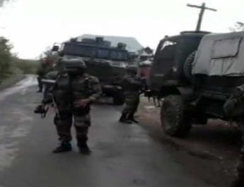 जम्मू-कश्मीर: शोपियां में सुरक्षाबलों और आतंकियों के बीच मुठभेड़, एक आतंकी ढेर 3 Hello Uttarakhand News »